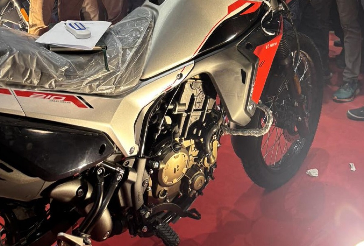 ‘Vua côn tay’ 210cc mới ra mắt giá rẻ 47 triệu đồng: Khắc chế cứng Honda Winner X và Yamaha Exciter