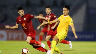 Đội bóng V.League bị tố 'nhường điểm', HLV trưởng chính thức lên tiếng