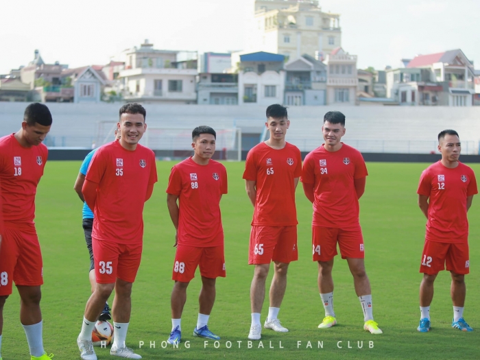 Nửa năm thất nghiệp, cựu sao ĐT Việt Nam bất ngờ được trao cơ hội sau 2 lần bị thanh lý hợp đồng